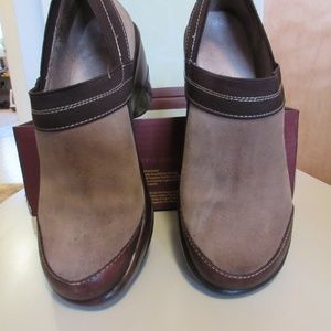 Khaki Brown Jambu Shoes